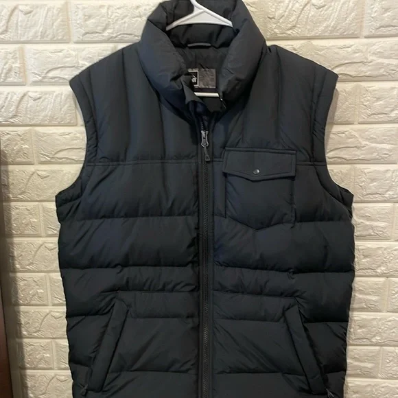 REI Men’s Veat - Picture 1 of 4